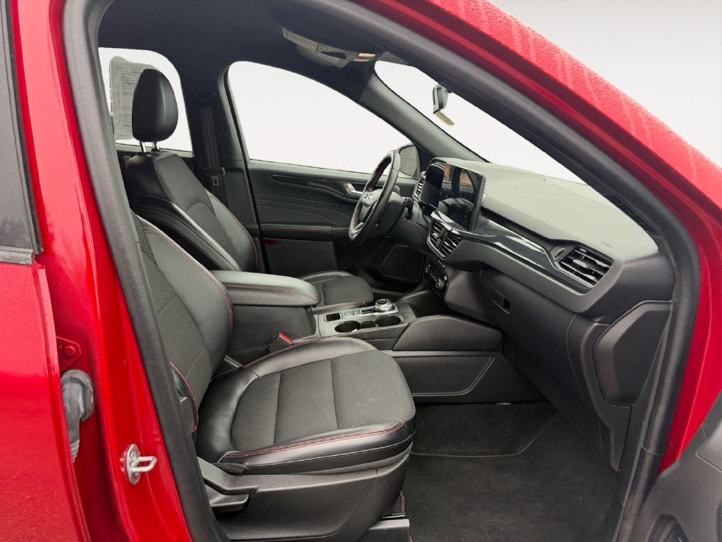 Used 2023 Ford Escape ST-Line Select w/ Tech Pack #1 AWD/4WD image 25
