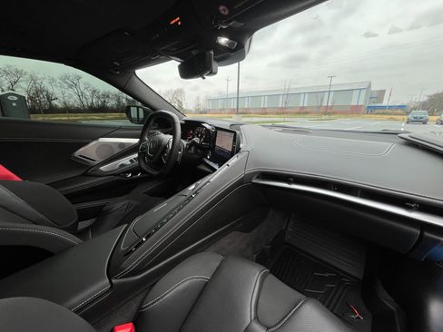 Used 2023 Chevrolet Corvette Stingray Premium Conv w/ Z51 Performance Package image 21