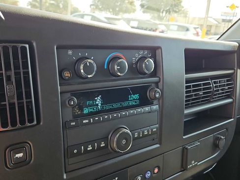 Used 2024 GMC Savana 2500 w/ Driver Convenience Package RWD image 18