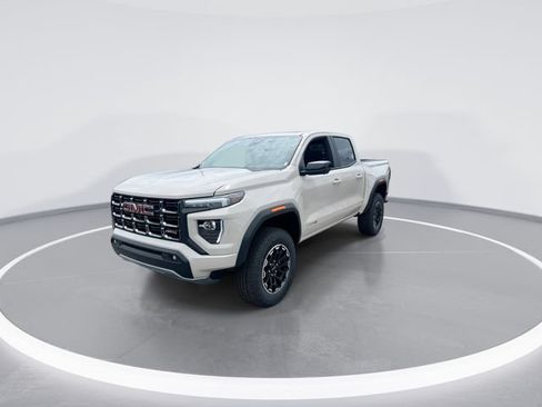 New 2026 GMC Canyon AT4 w/ Technology Plus Package AWD/4WD image 4