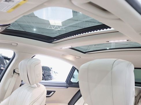Used 2022 Mercedes-Benz S 580 4MATIC Sedan image 31