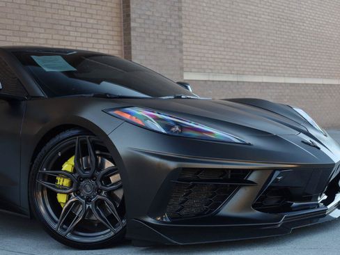 Used 2021 Chevrolet Corvette Stingray Preferred Cpe w/ Z51 Performance Package RWD image 9
