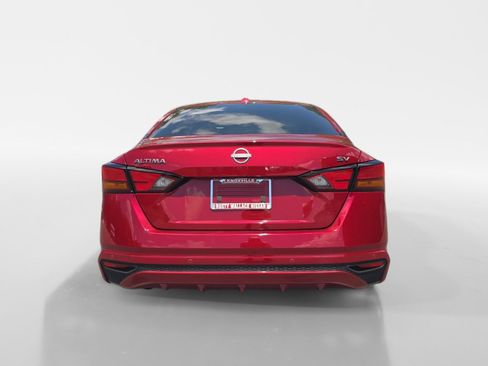 Certified 2024 Nissan Altima 2.5 SV FWD image 4