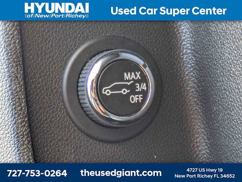 Used 2024 Cadillac XT4 Premium Luxury FWD image 33