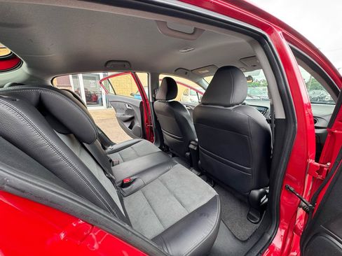 Used 2013 Honda Insight EX image 22