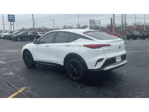 Certified 2024 Buick Envista Sport Touring w/ Convenience I Package image 6