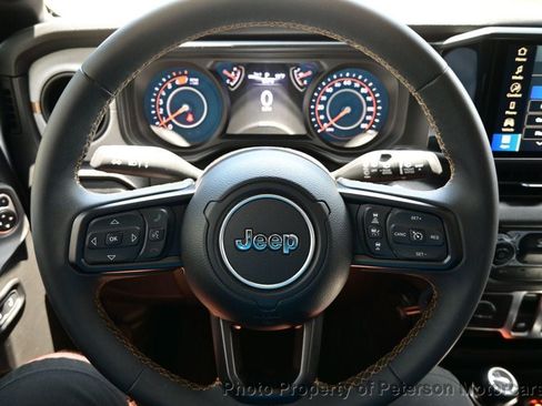 Used 2024 Jeep Wrangler Sport AWD/4WD image 24