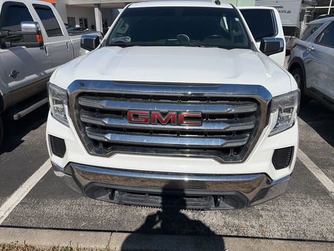 Used 2021 GMC Sierra 1500 SLE image 2