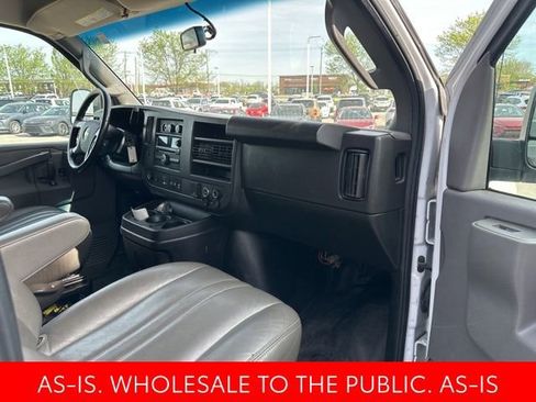Used 2019 Chevrolet Express 2500 LS w/ Driver Convenience Package image 10