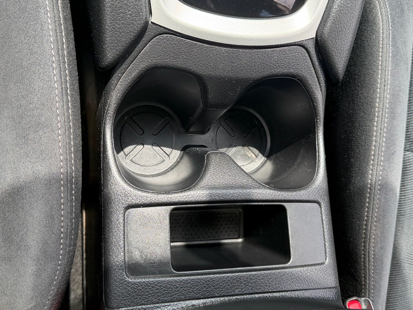 Used 2016 Nissan Rogue S FWD image 26