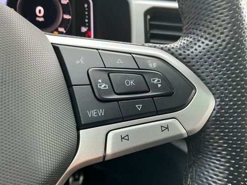 Used 2022 Volkswagen Atlas SEL Premium image 17