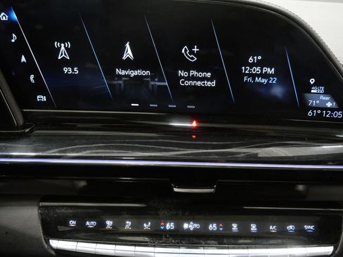 Used 2023 Cadillac Escalade Sport AWD/4WD image 21