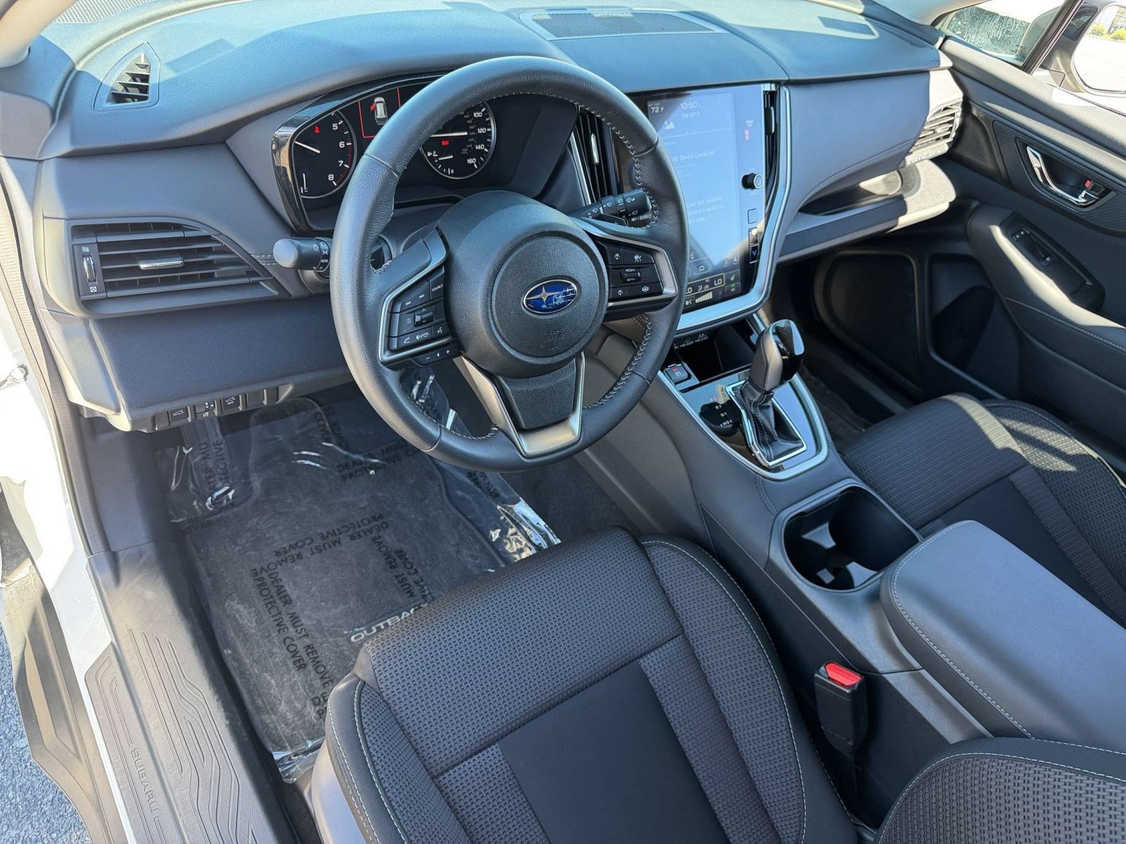 Certified 2025 Subaru Outback Premium AWD/4WD image 4