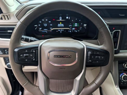 Used 2022 GMC Yukon Denali w/ Max Trailering Package AWD/4WD image 14