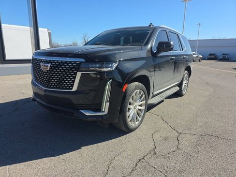 Used 2023 Cadillac Escalade Premium Luxury image 1