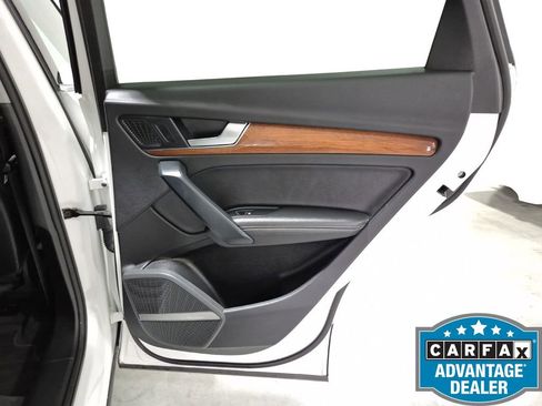 Used 2023 Audi Q5 2.0T Premium Plus image 32