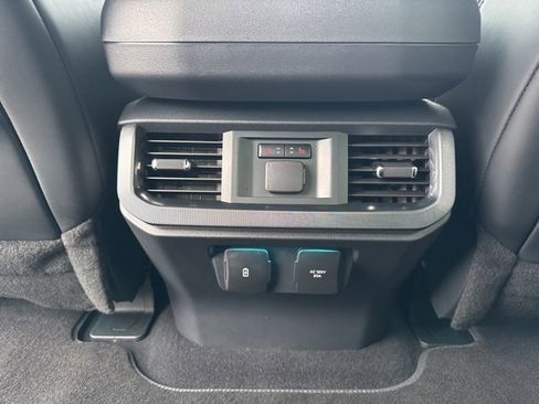 Used 2025 Ford F150 Platinum w/ Equipment Group 702A High image 38