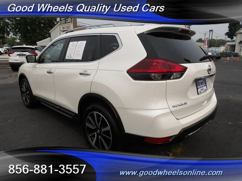 Used 2018 Nissan Rogue SL w/ Premium Package AWD/4WD image 7