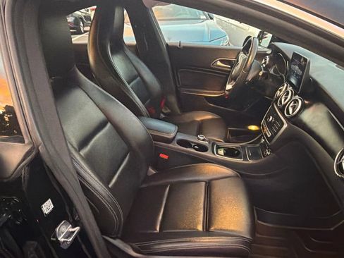 Used 2019 Mercedes-Benz CLA 250 4MATIC image 11