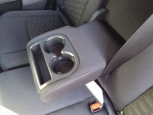 New 2025 Nissan Pathfinder SV image 37