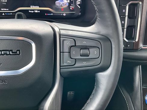 Used 2024 GMC Yukon Denali Ultimate image 24