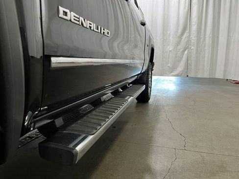 Used 2016 GMC Sierra 2500 Denali AWD/4WD image 23