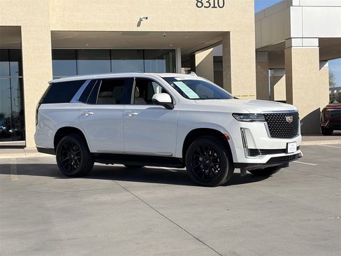 Certified 2023 Cadillac Escalade Premium Luxury w/ Performance Package image 3