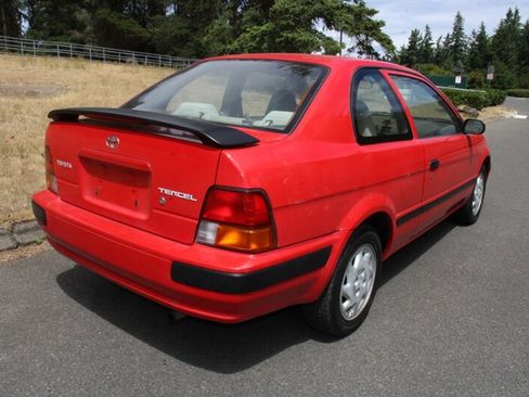 Used 1997 Toyota Tercel Coupe FWD image 3