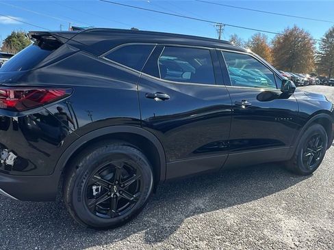 New 2026 Chevrolet Blazer LT image 5
