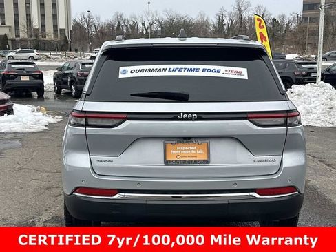 Used 2022 Jeep Grand Cherokee Laredo w/ Luxury Tech Group I image 3