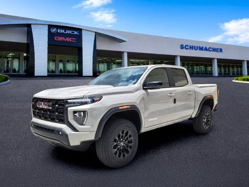 New 2026 GMC Canyon Elevation w/ Convenience Package RWD image 3