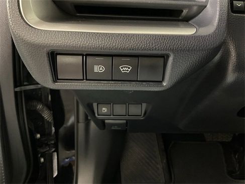 Used 2025 Toyota Prius LE image 26