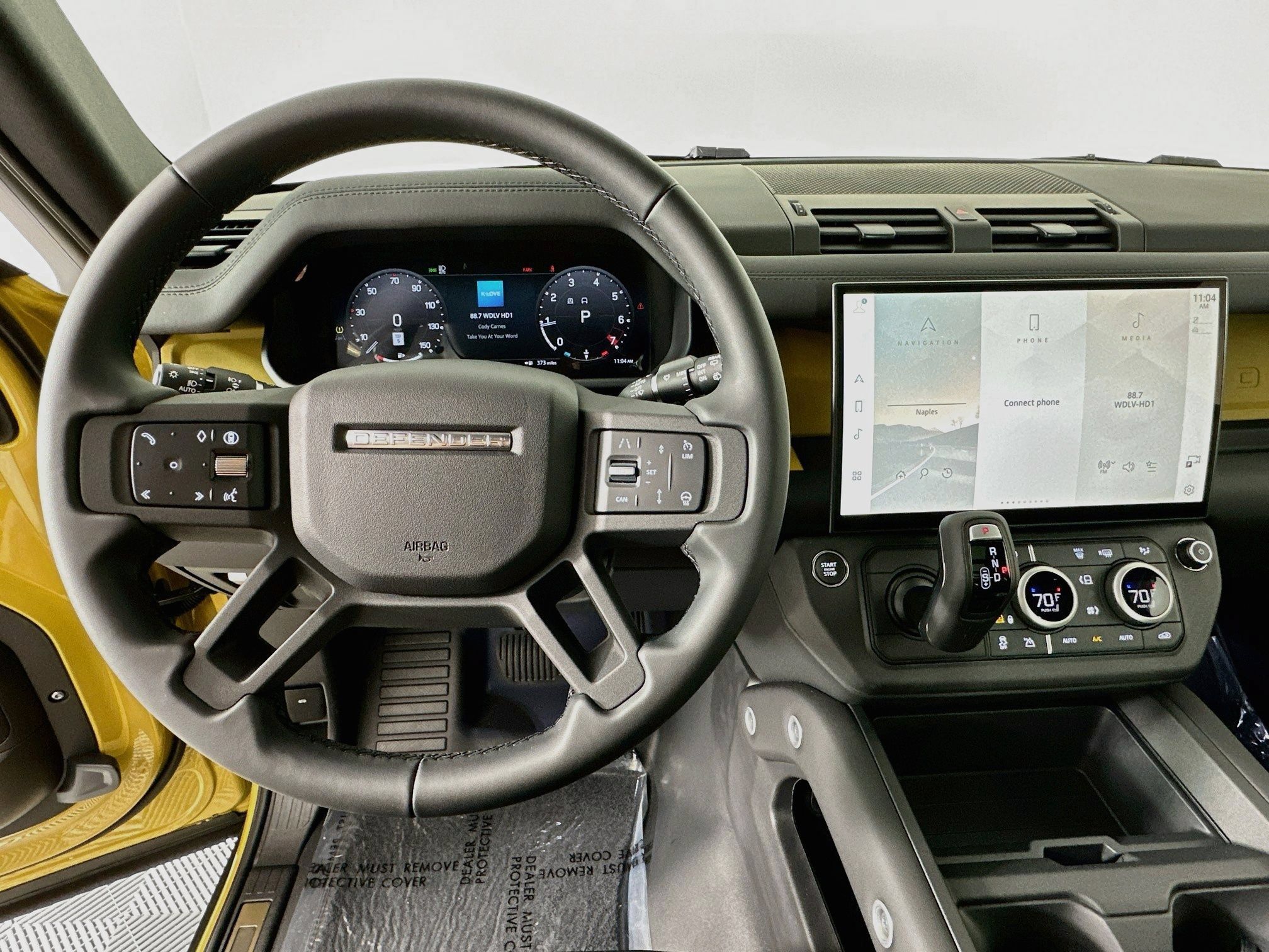 New 2026 Land Rover Defender 110 AWD/4WD image 11