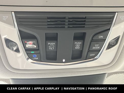 Used 2022 Acura MDX SH-AWD w/Advance Package image 29