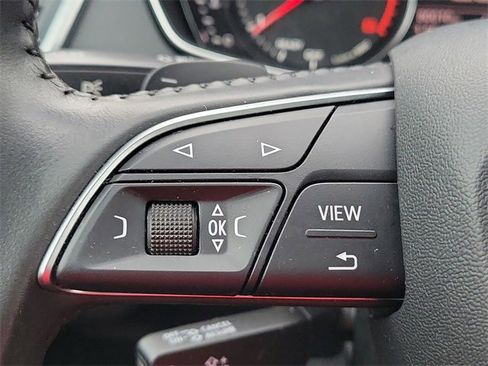 Used 2020 Audi Q5 2.0T Premium image 25
