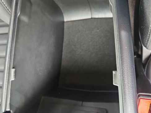 Used 2018 Ford Fusion SE image 27