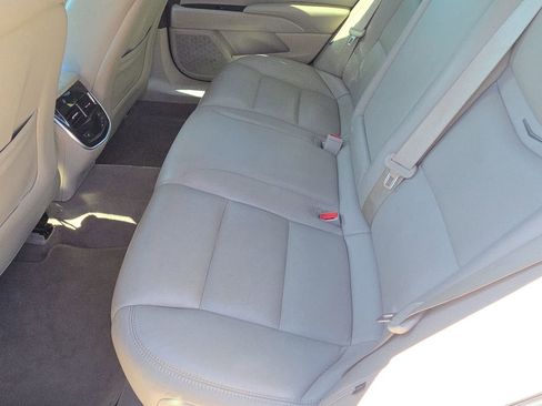 Used 2016 Cadillac XTS Luxury FWD image 21