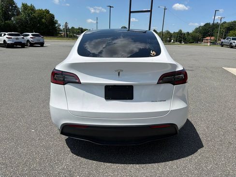 Used 2023 Tesla Model Y Long Range AWD/4WD image 6