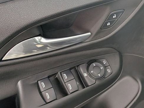 Used 2025 Buick Envista Preferred FWD image 15