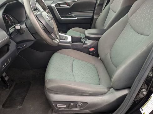 Used 2023 Toyota RAV4 XLE image 13