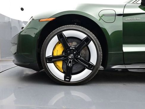 Certified 2025 Porsche Taycan Turbo S w/ Premium Package AWD/4WD image 6