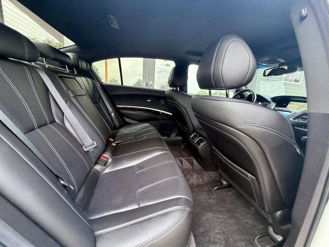 Used 2018 Acura RLX w/ Technology Package FWD image 21
