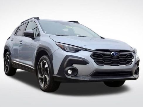 Used 2024 Subaru Crosstrek 2.5i Limited image 1