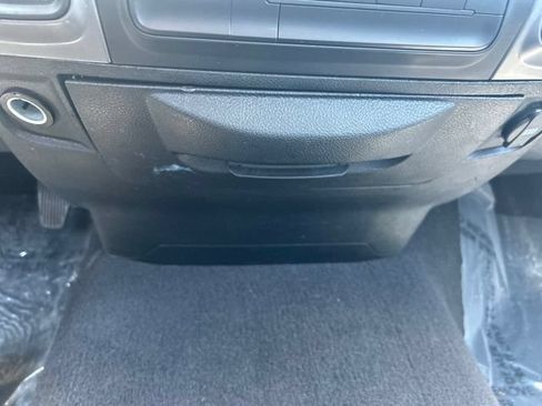 Used 2024 RAM 1500 Classic SLT AWD/4WD image 26