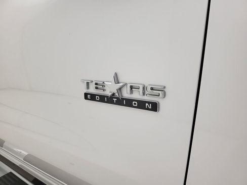 Used 2020 Chevrolet Silverado 1500 RST w/ Texas Edition image 29