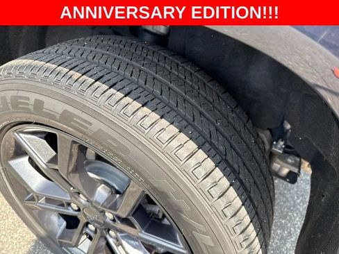 Used 2023 Jeep Grand Cherokee 30th Anniversary AWD/4WD image 10