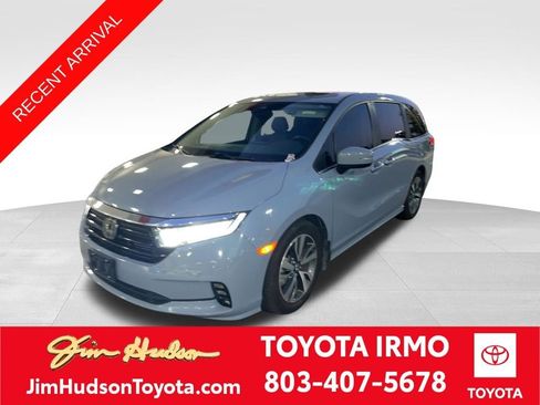 Used 2023 Honda Odyssey Touring image 1