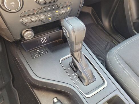 Used 2020 Ford Ranger XLT image 27