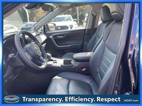 Used 2023 Toyota RAV4 XLE Premium AWD/4WD image 15