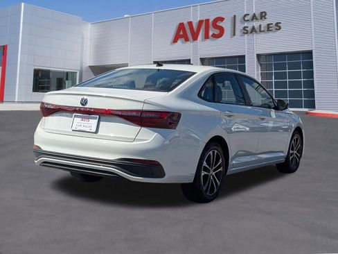 Used 2025 Volkswagen Jetta Sport FWD image 6